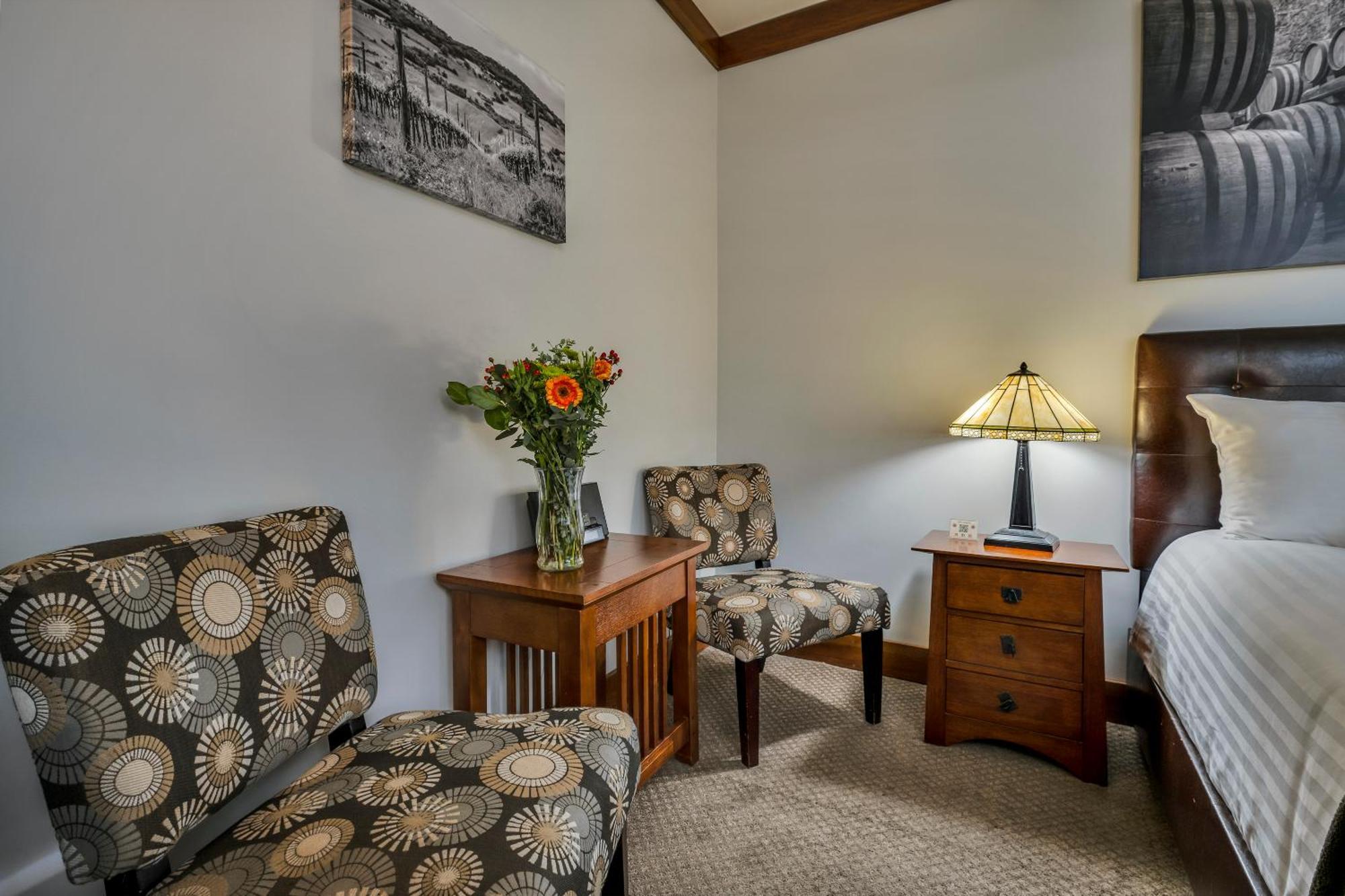 Calistoga Wine Way Inn Экстерьер фото