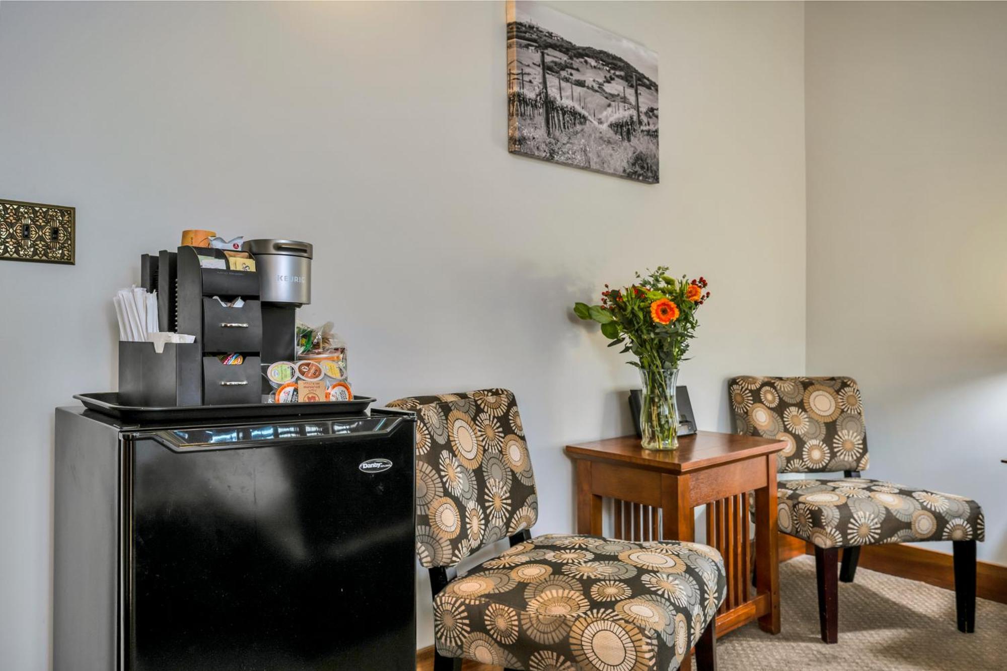 Calistoga Wine Way Inn Экстерьер фото